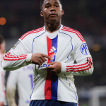 Destaque no Lyon, Endrick é eleito melhor jogador de janeiro no Campeonato Francês