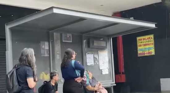Falha em painéis eletrônicos dificulta rotina de usuários do transporte em BH