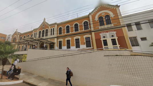 Na prática, isso significa que a Santa Casa está habilitada para ampliar seus programas de residência e estágios, atraindo e fixando mais médicos especialistas em nossa região.