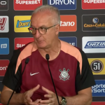 Dorival prega cautela após título do Corinthians e pede reforços