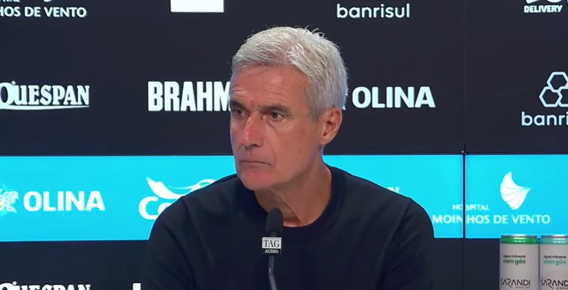 Luís Castro elege destaques do Grêmio na vitória sobre o Botafogo pelo Brasileirão