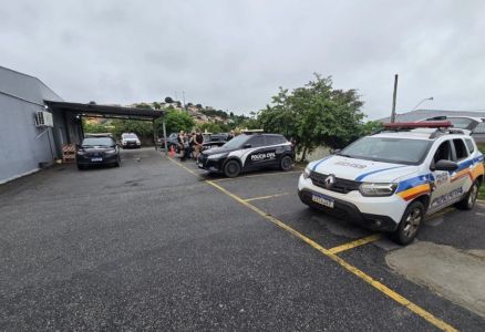 Crime ocorreu em Ribeirão das Neves; família afirma que jovem não estava no local