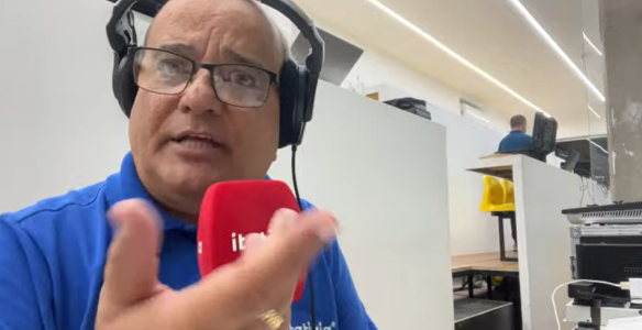 Pequetito, locutor da Itatiaia