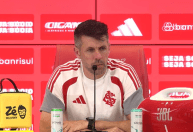 Pezzolano exalta defesa do Inter: 'Rivais não têm oportunidades claras de gols'