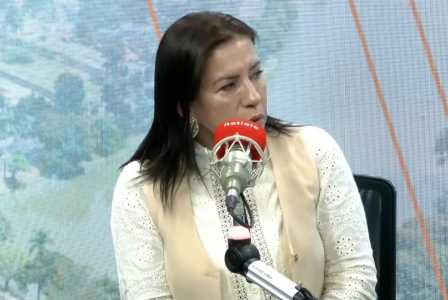 Vereadora de Esmeraldas diz sofrer perseguição política após processo de cassação de mandato