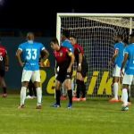 Athletico-PR vira, mas cede empate ao Londrina na ida da semi pelo Paranaense