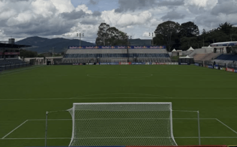 Estádio Cícero de Souza Marques, em Bragança Paulista
