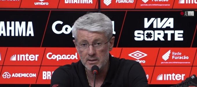 Odair Hellmann em entrevista coletiva do Athletico após derrota para o Corinthians
