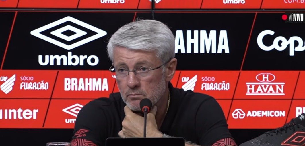 Odair exalta atuação do Athletico-PR contra Corinthians: 'Muitas coisas positivas'