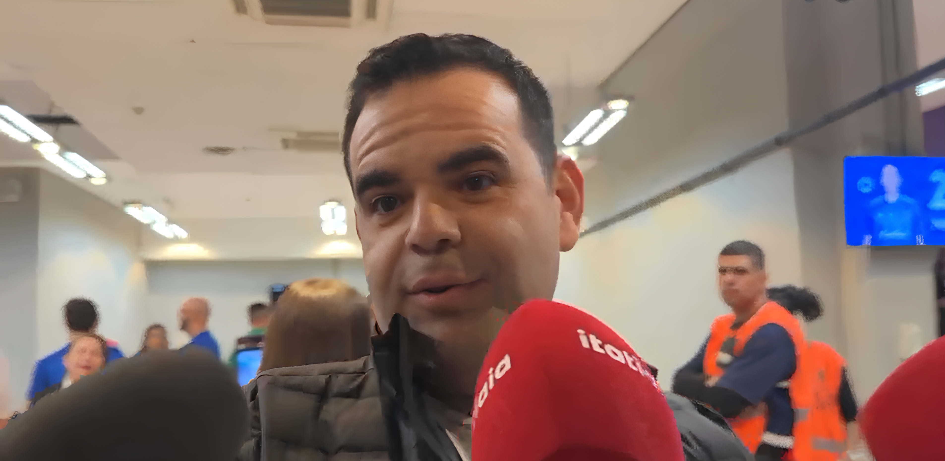 No Mineirão, agente fala sobre renovação de Matheus Pereira com o Cruzeiro