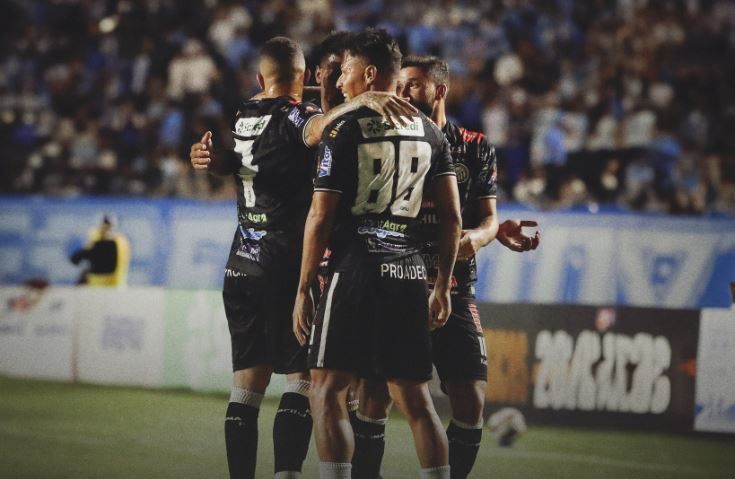 Operário vence Londrina nos pênaltis e vai à final do Campeonato Paranaense