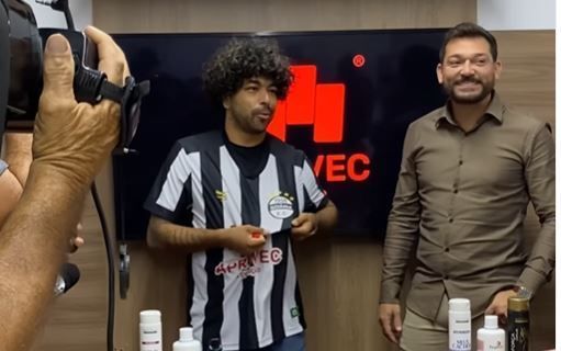 Campeão da Libertadores pelo Atlético é anunciado por clube goiano