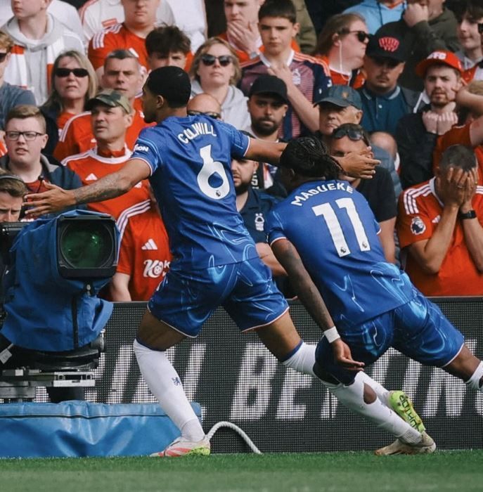 City e Chelsea vencem na última rodada do Inglês e vão à Champions League
