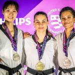 Maria Clara Pacheco conquista ouro inédito para o Brasil no taekwondo