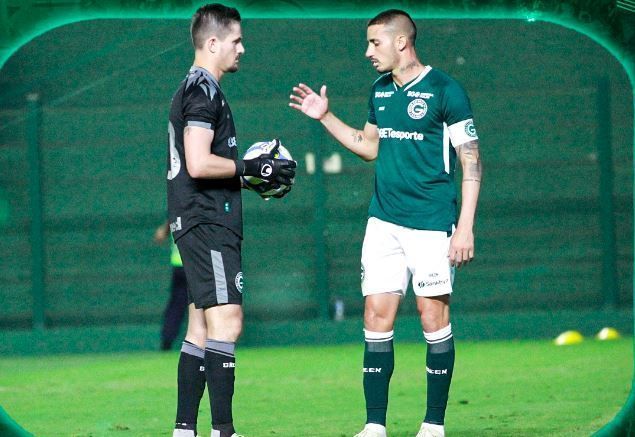 Série B: Goiás conta com hat-trick de Thiago Galhardo para vencer o Brusque