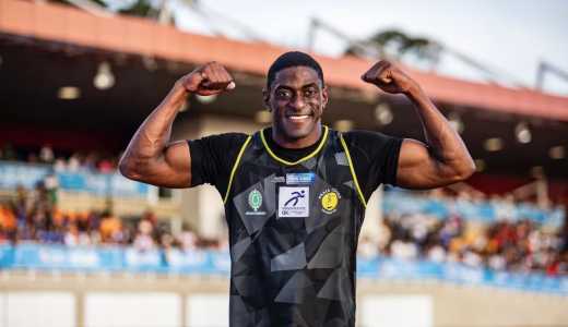 Luiz Mauricio, atleta do Praia Clube, quebrou recorde sul-americano no lançamento de dardo