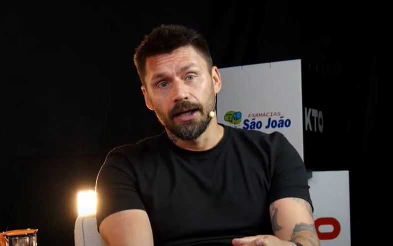 Sobis, ex-Cruzeiro, elogia futebol de Lyanco, do Atlético, mas alerta: 'Fanfarrão'