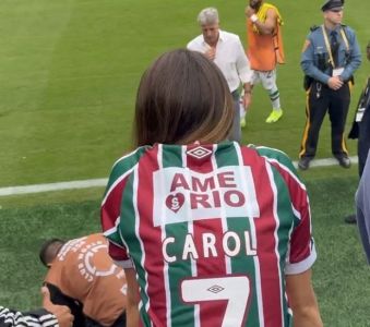 Carol Portaluppi acompanhou, in loco, estreia do Fluminense no Mundial de Clubes da Fifa