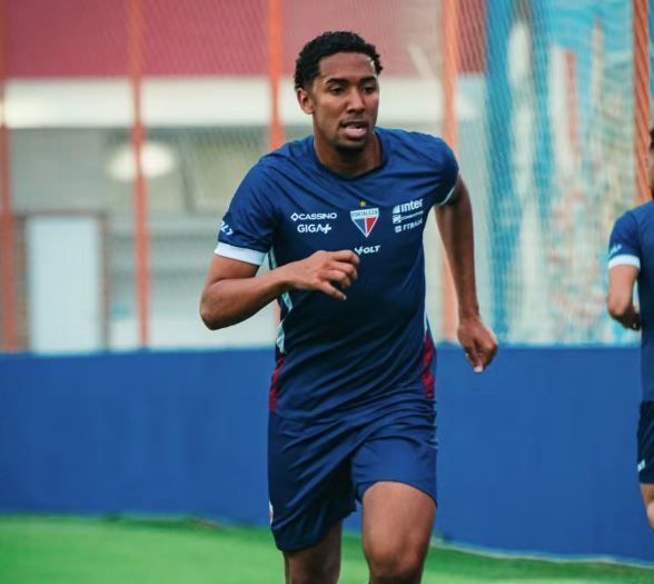 Cruzeiro negocia com jogador de clube da Série A que teve passagem pela Europa
