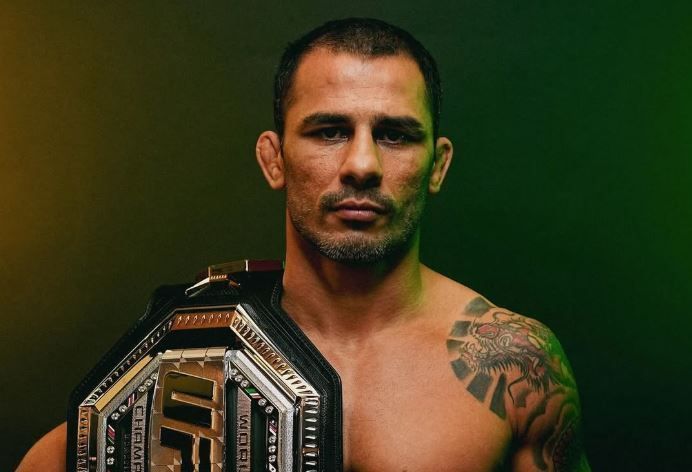 Lutador brasileiro é confirmado em disputa de cinturão no UFC 323, em Las Vegas