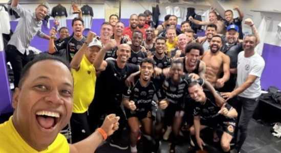North comemora vitória diante do Democrata na noite deste sábado (31)