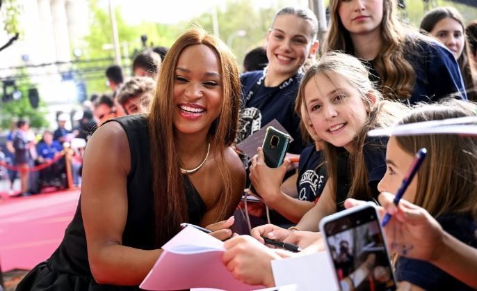 Rebeca Andrade conquista Prêmio Laureus por 'melhor retorno'