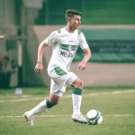 A pedido de Cuca, Atlético encaminha contratação do lateral Natanael, do Coritiba