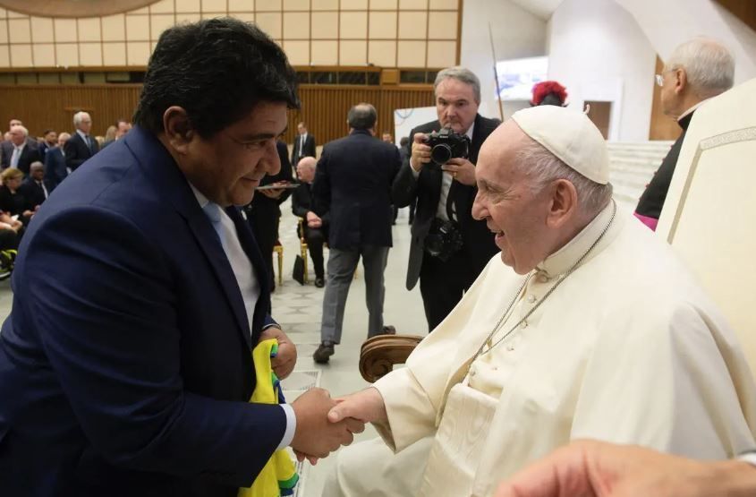 CBF lamenta morte do papa Francisco e define homenagem em jogos