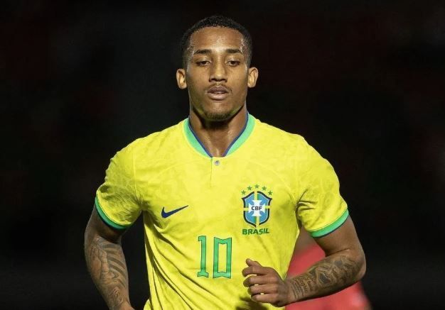 Chelsea encaminha contratação de atacante da Seleção Brasileira