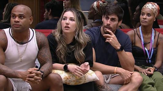 Cara de Sapato deixou o programa após importunar Dania Mendez