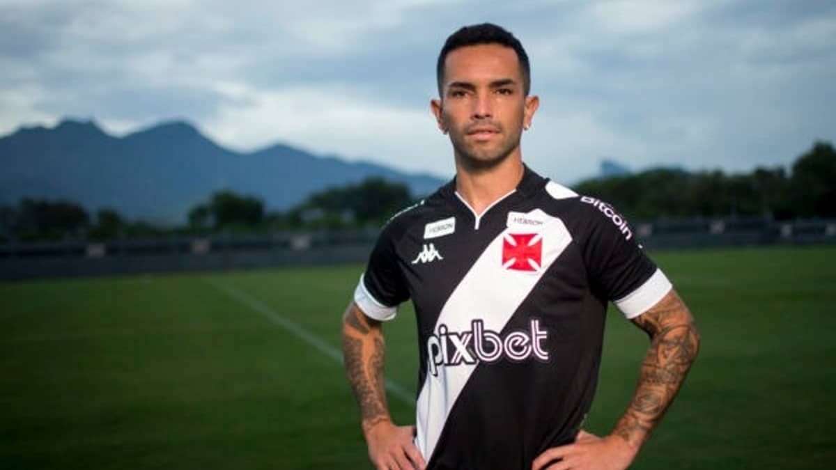 Carabajal é anunciado no Vasco e já pode fazer sua estreia