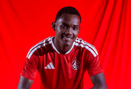 Raykkonen, atacante do Internacional