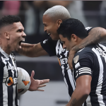 Deyverson se despede de Paulinho e deixa mensagem para o atacante: 'Seja feliz'