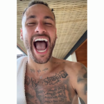 Neymar provoca São Paulo e brinca com amigos após vitória do Santos
