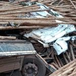 Acidente entre carreta, carro e caminhão interdita parcialmente BR-040 em Itabirito; veja  