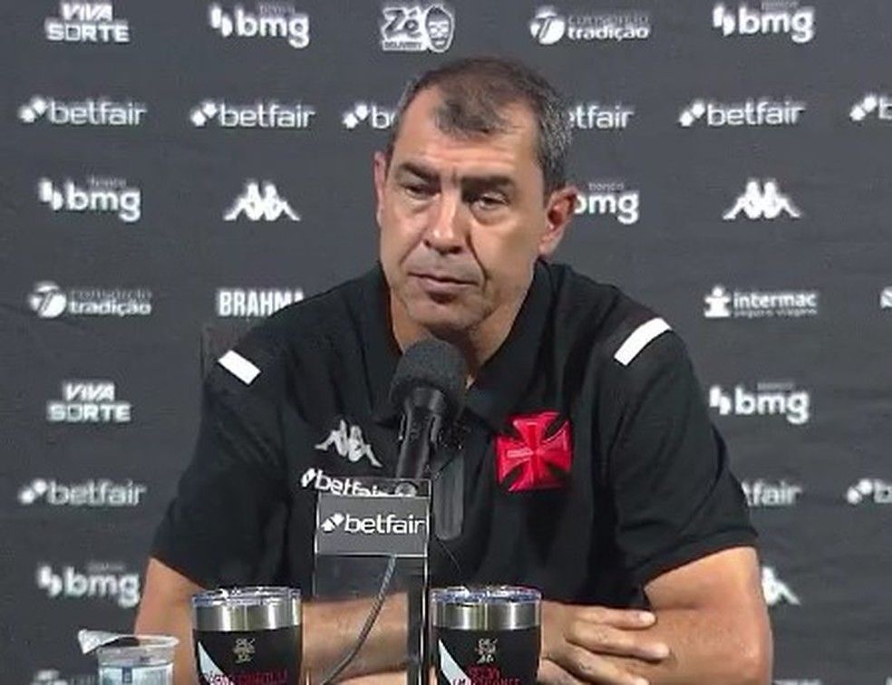 Carille encontra o motivo para atuação ruim do Vasco em empate no Carioca