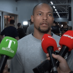 'Mantiveram a gente pior do que bicho', diz deportado dos EUA ao chegar ao Brasil