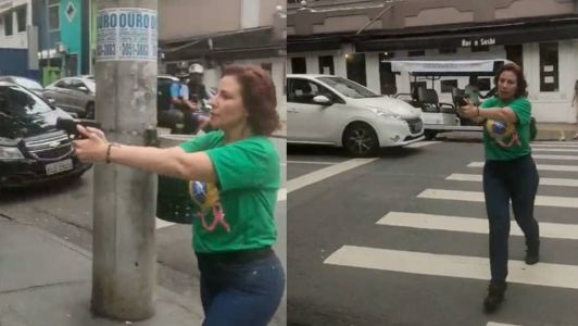 Carla Zambelli teve armas apreendidas por ordem do Supremo