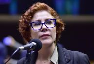 Justiça da Itália aceita extradição de Carla Zambelli