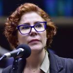 Justiça da Itália aceita extradição de Carla Zambelli