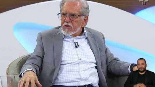 Carlos Alberto de Nóbrega critica Lula por falta de diploma: “Por isso o país está desse jeito”.
