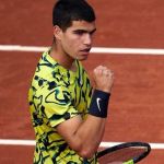 Alcaraz vence batalha em Barcelona; Djokovic é eliminado em Banja Luka