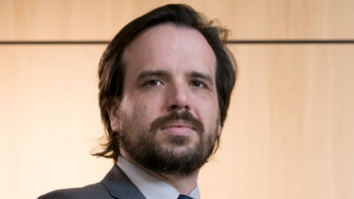Anatel se declara apta a fiscalizar lei de fake news