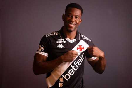 Carlos Cuesta é o novo jogador do Vasco