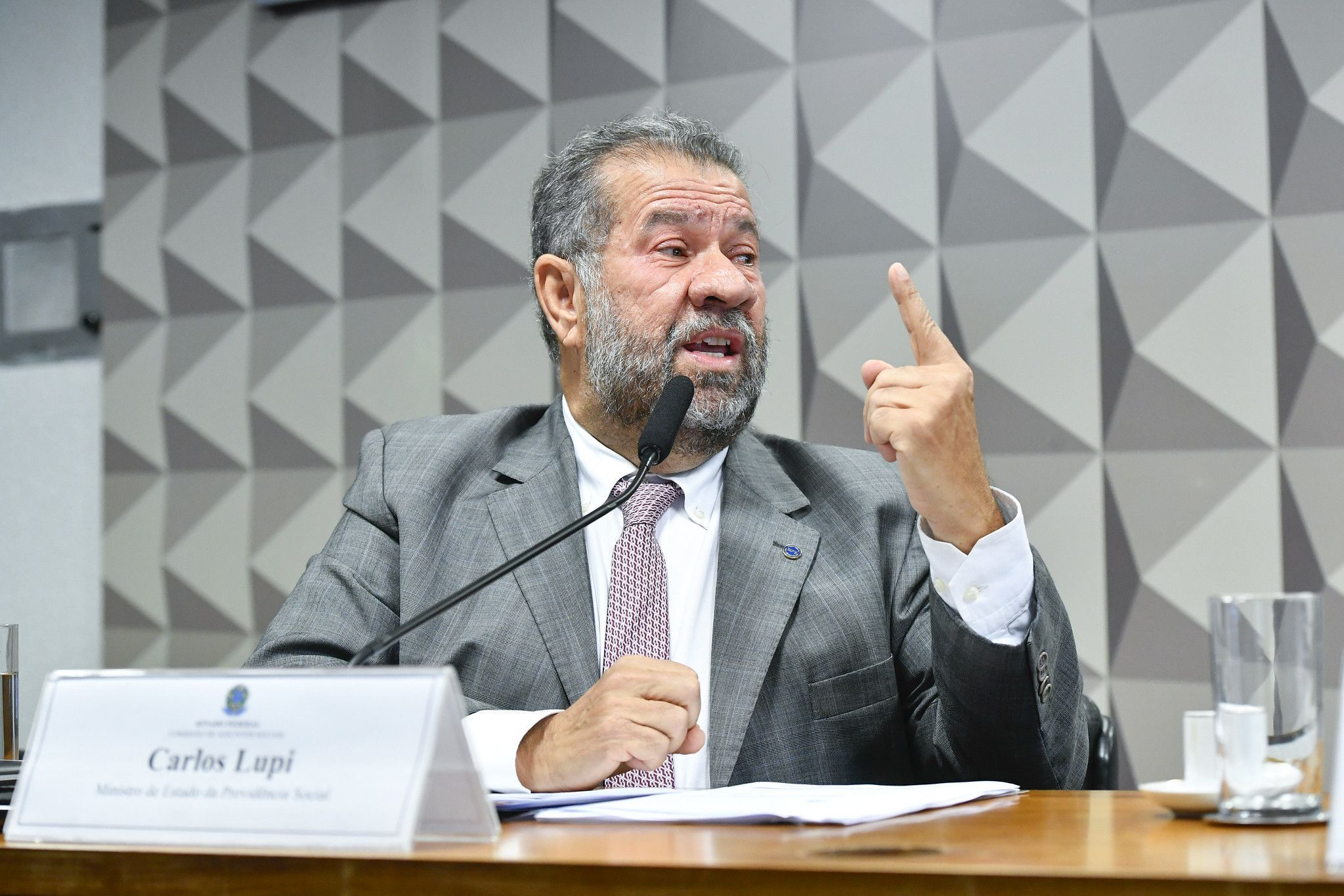 CPMI do INSS ouve ex-ministro da Previdência de Lula nesta segunda