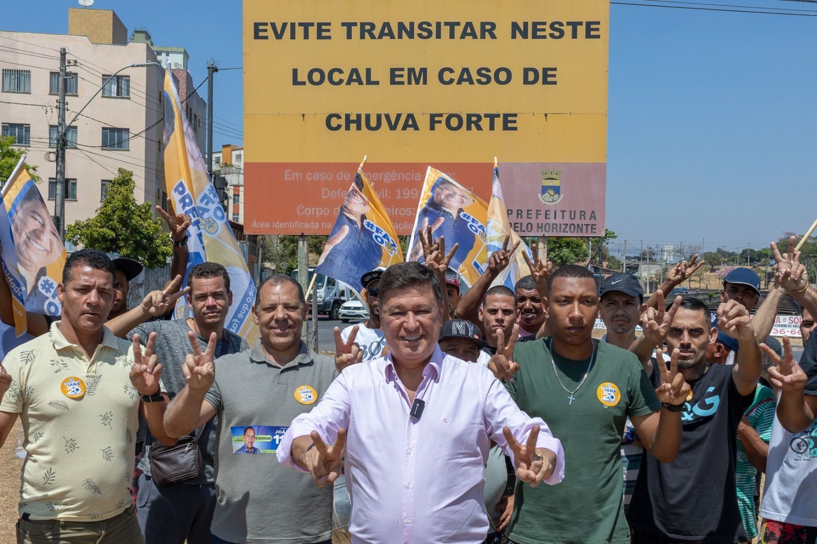 Viana diz que obras contra enchentes em BH não funcionam e que só deve participar dos últimos debates