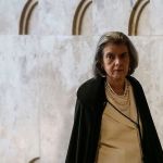 Cármen Lúcia assume o comando do TSE nesta segunda e enfrenta como desafios IA e fake news