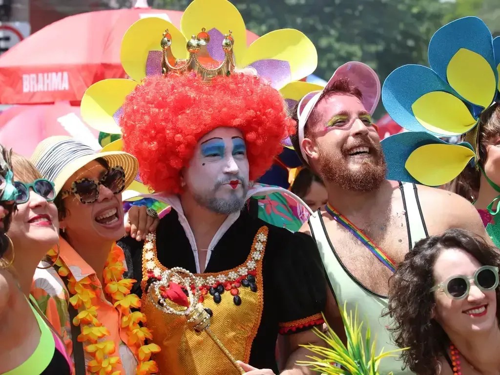 Carnaval 2025 será em março: veja o calendário da próxima folia