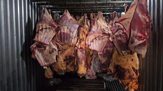 A Organização Mundial da Saúde (OMS) emitiu comunicado esclarecendo que o relatório da Agência Internacional para Pesquisa do Câncer (IARC) não pede para que pessoas parem de comer carnes processadas.