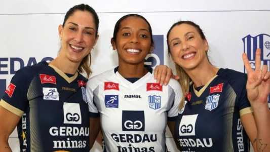Carol Gattaz, Kisy e Pri Daroit